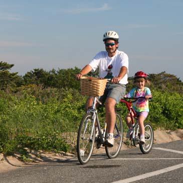 family biking martha's vineyard alleycat